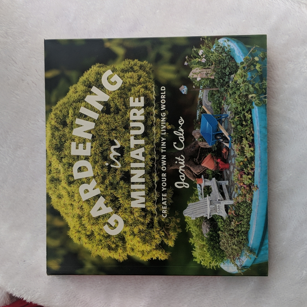 NEW Gardening in Miniature Book Fairy Gardens Gifts
